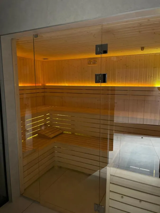 Apartament Comfort 10 Z Widokiem Na Zatoke Gdanska - Parking W Cenie Pobytu 0*,  Polen